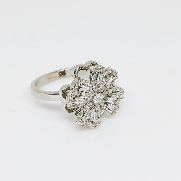 Lucky Whirling Four-Leaf Clover Full Zircon Ring - tuttostyle4u