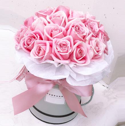 Rose Detail Natural or Artificial - tuttostyle4u